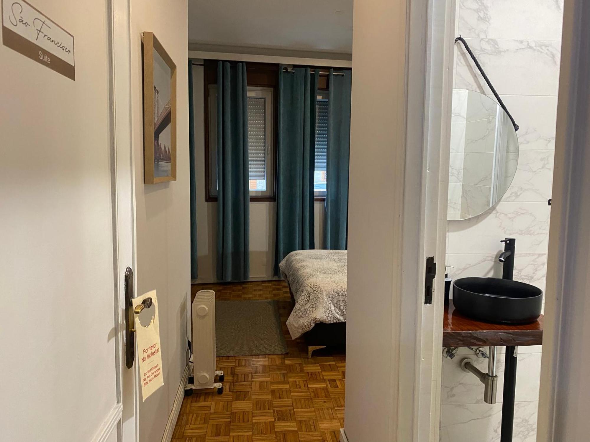 Suites Room Apartment
